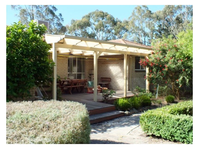 5 Westgate Road, Smythes Creek VIC 3351