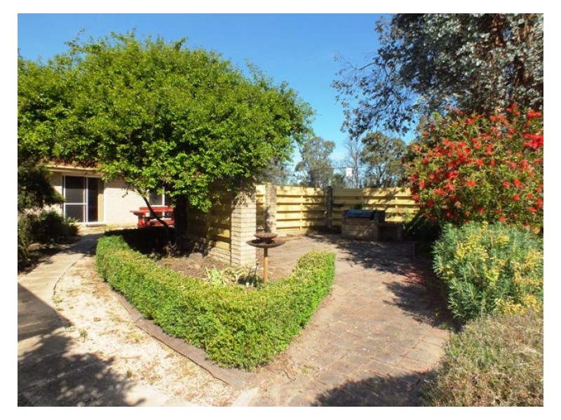 5 Westgate Road, Smythes Creek VIC 3351