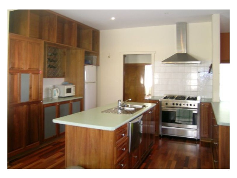 1/430 Main Road, Golden Point VIC 3350