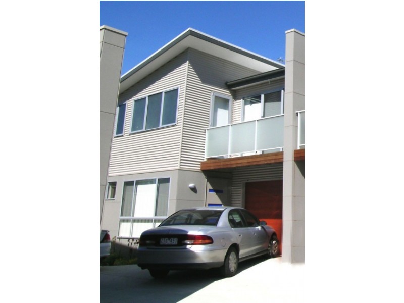 3/430 Main Road, Golden Point VIC 3350