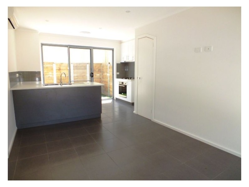 3/430 Main Road, Golden Point VIC 3350