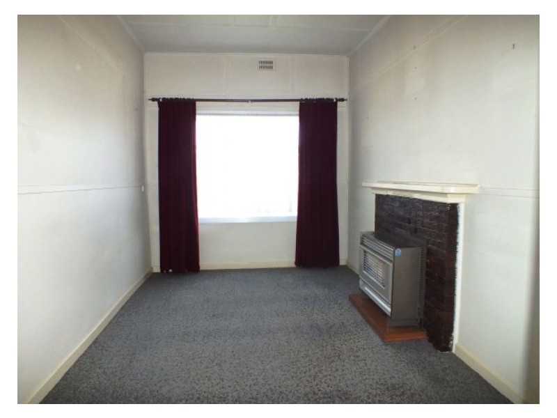 4 Gray Street, Sebastopol VIC 3356