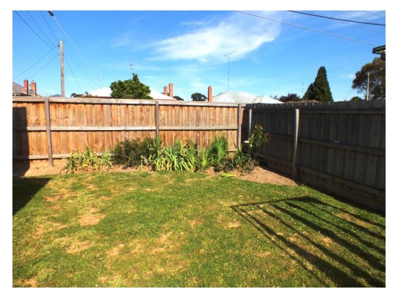 4 Gray Street, Sebastopol VIC 3356