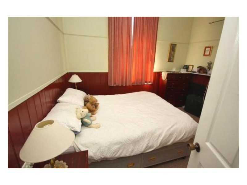 87 Neill Street, Beaufort VIC 3373