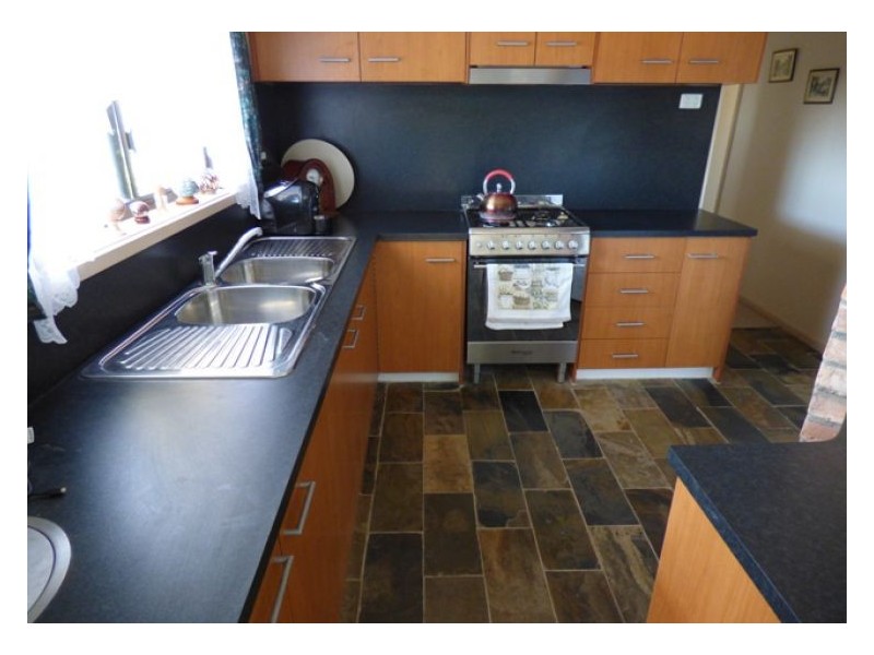 10 McDonald Street, Clunes VIC 3370