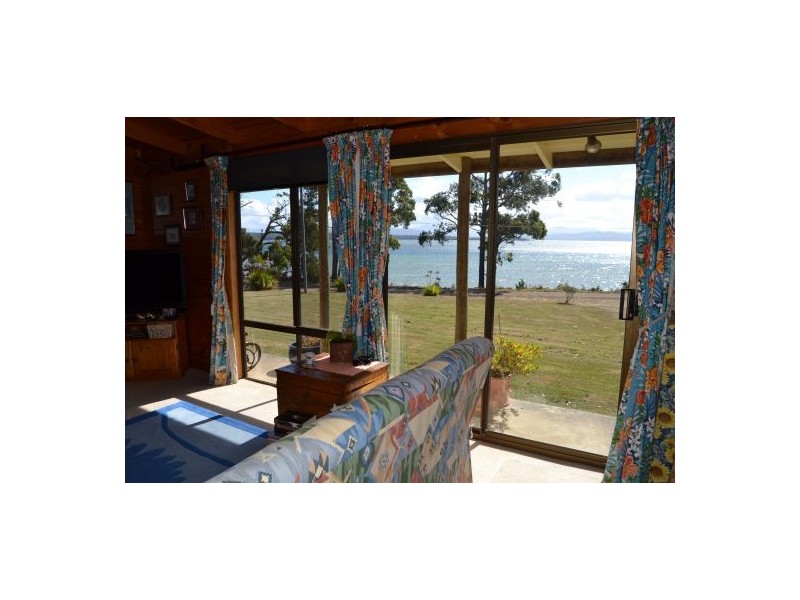 28 Cemetery Road, Bruny Island TAS 7150