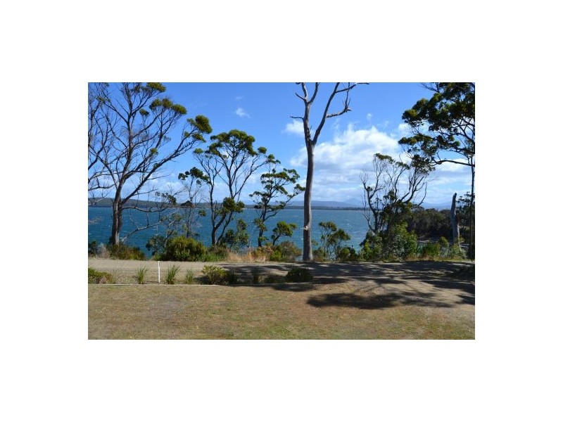120 Cemetery Road Lunawanna, Bruny Island TAS 7150