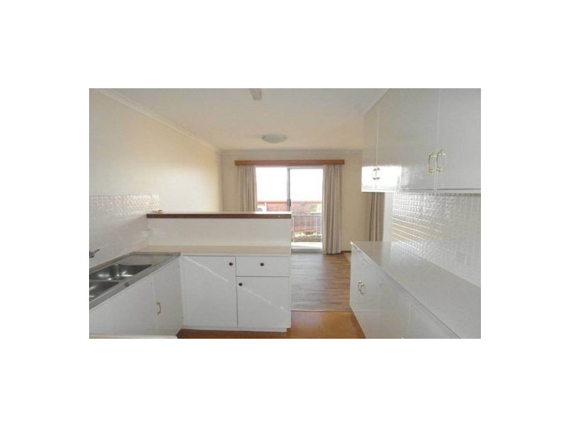 2/9 St Stephens Avenue, Sandy Bay TAS 7005