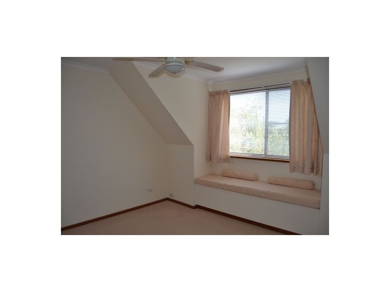 1/2 St Johns Circle, Richmond TAS 7025