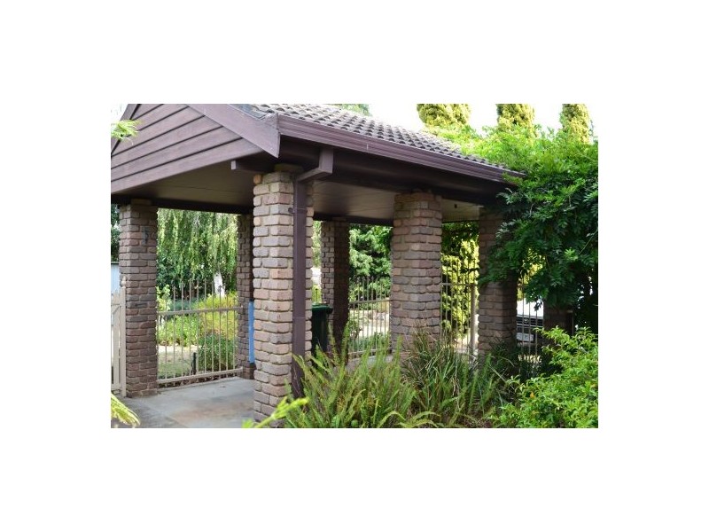 1/2 St Johns Circle, Richmond TAS 7025