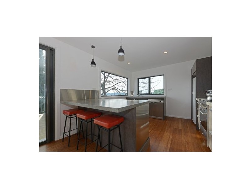 36 Rosehill Crescent, Lenah Valley TAS 7008