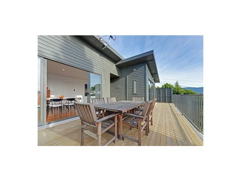36 Rosehill Crescent, Lenah Valley TAS 7008