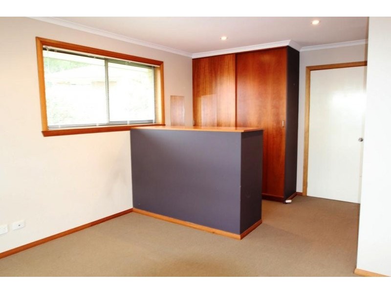 43 Diamond Drive, Blackmans Bay TAS 7052