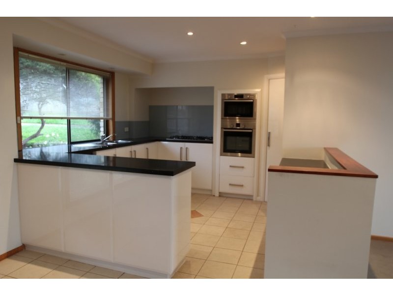 43 Diamond Drive, Blackmans Bay TAS 7052