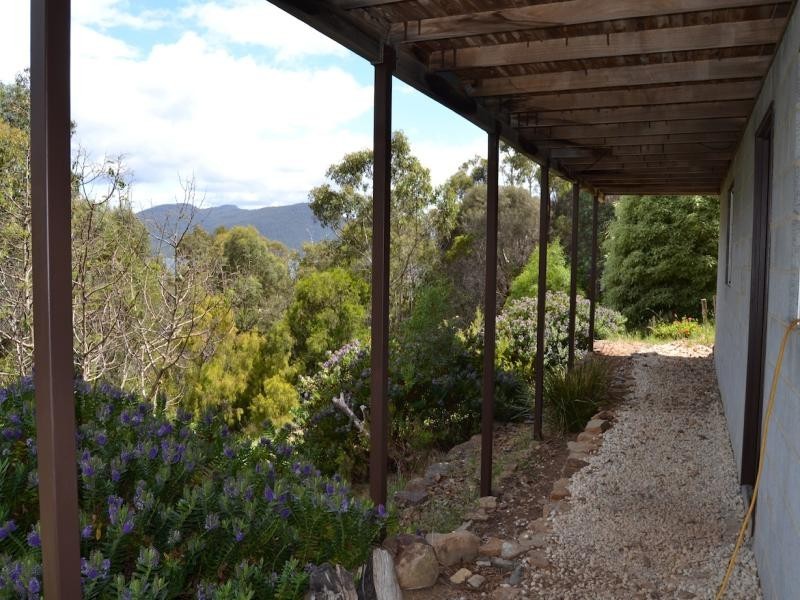 33 Matthew Flinders Drive, Alonnah, Alonnah TAS 7150