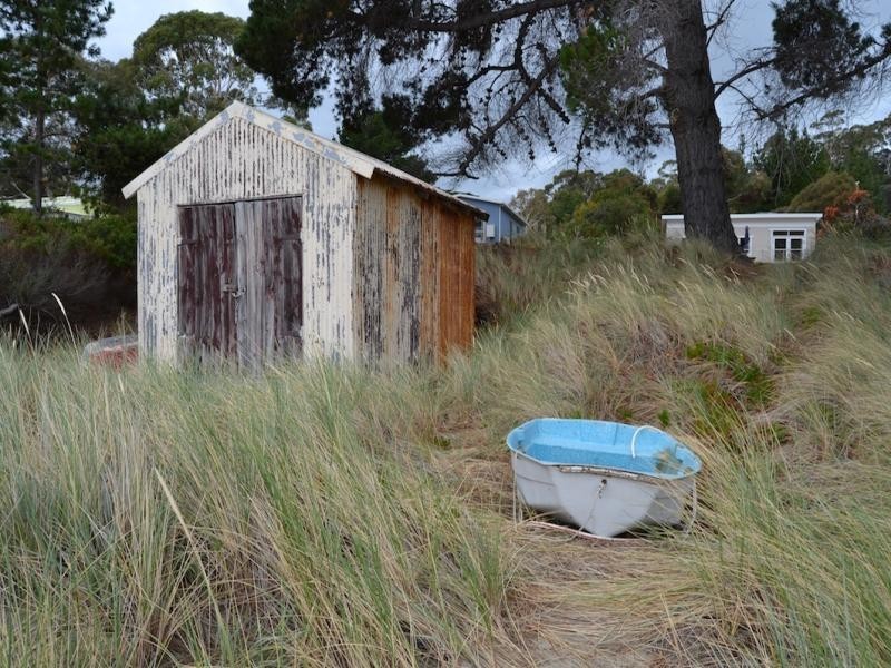 23 Victoria Avenue, Dennes Point, Bruny Island TAS 7150