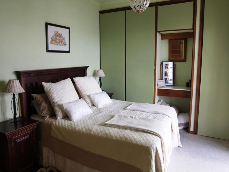 2/3 Broadwaters Parade, Sandy Bay TAS 7005