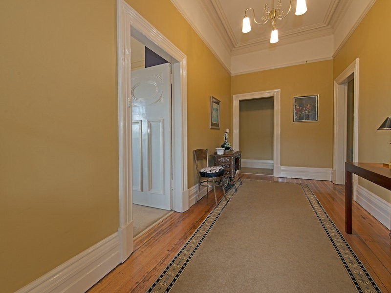 1 Lord Street, Sandy Bay TAS 7005