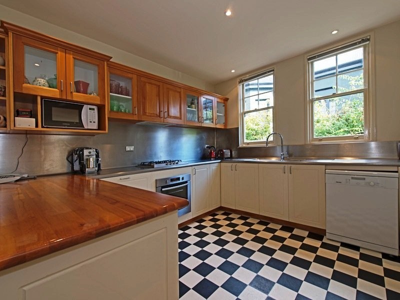 1 Lord Street, Sandy Bay TAS 7005