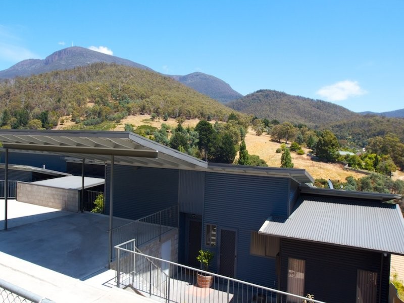 2/30 Shirley Boulevard, Lenah Valley TAS 7008