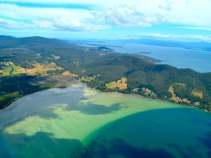 136 Simpsons Bay Road, Simpsons Bay, Bruny Island TAS 7150