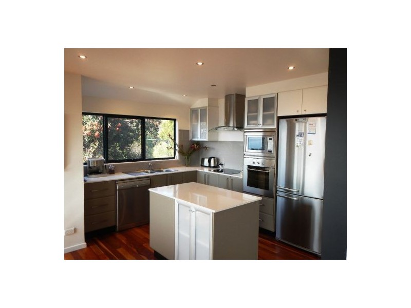 28 Summerhill Road, West Hobart TAS 7000