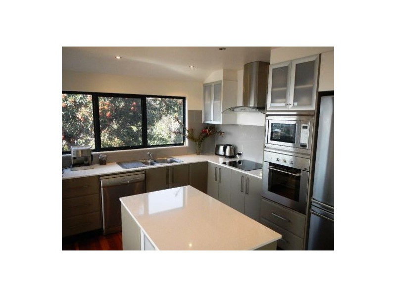28 Summerhill Road, West Hobart TAS 7000