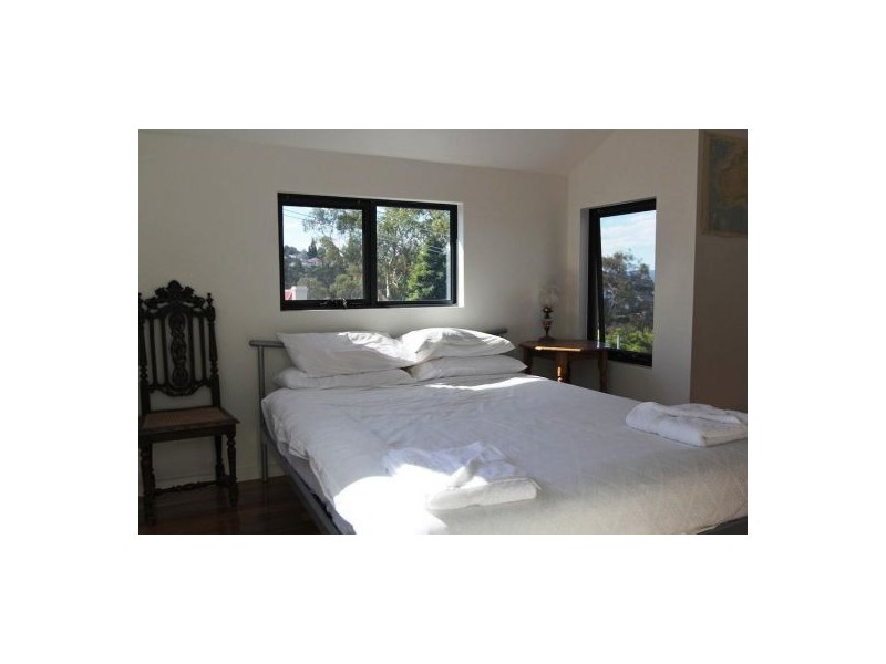 28 Summerhill Road, West Hobart TAS 7000