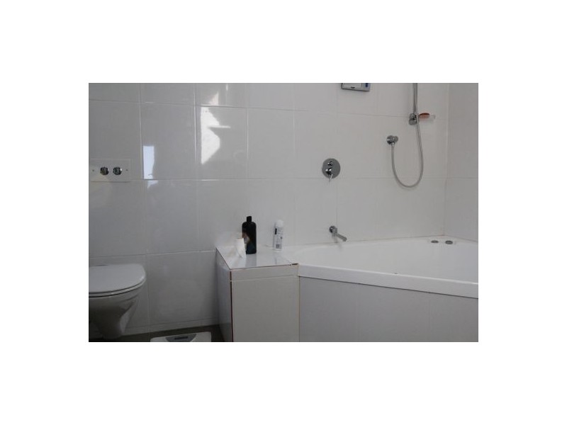 28 Summerhill Road, West Hobart TAS 7000