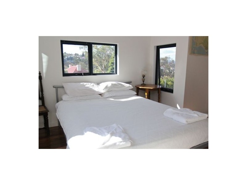 28 Summerhill Road, West Hobart TAS 7000