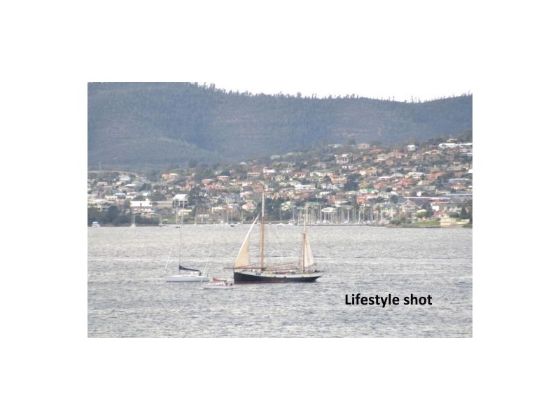17 Clarke Avenue, Battery Point TAS 7004
