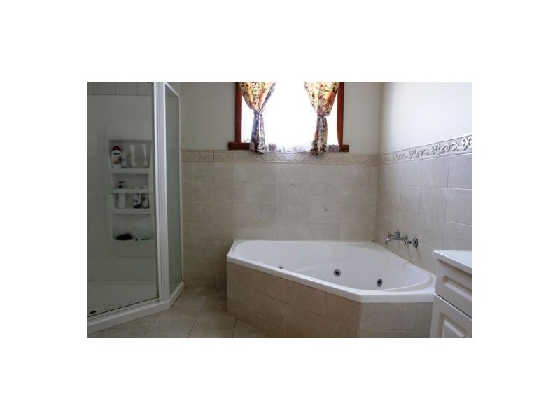 39 Sixth Avenue, West Moonah TAS 7009