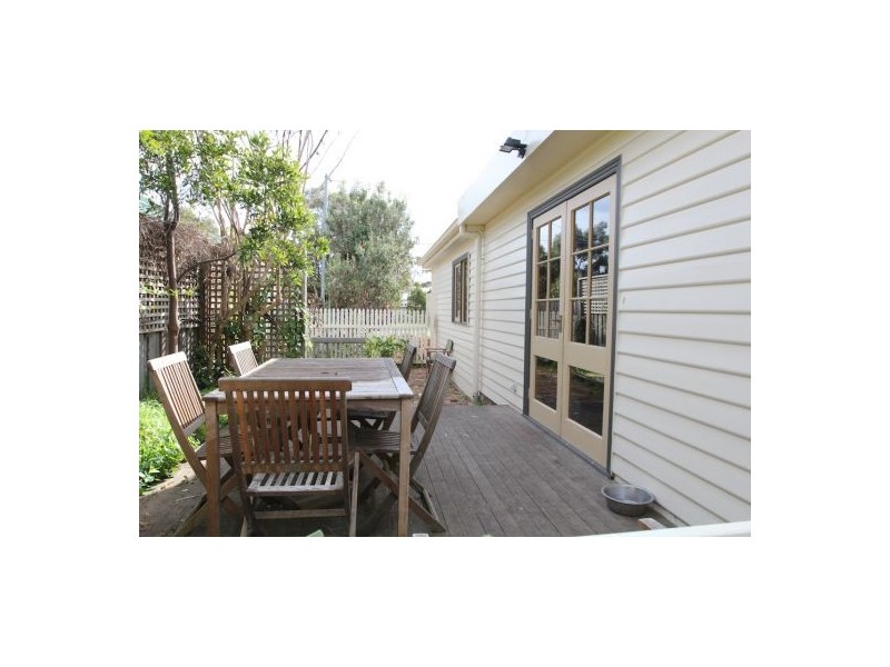 7 South Terrace, Lauderdale TAS 7021