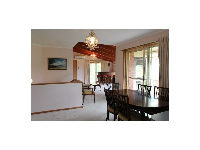 3-76 Begonia Street, Lindisfarne TAS 7015