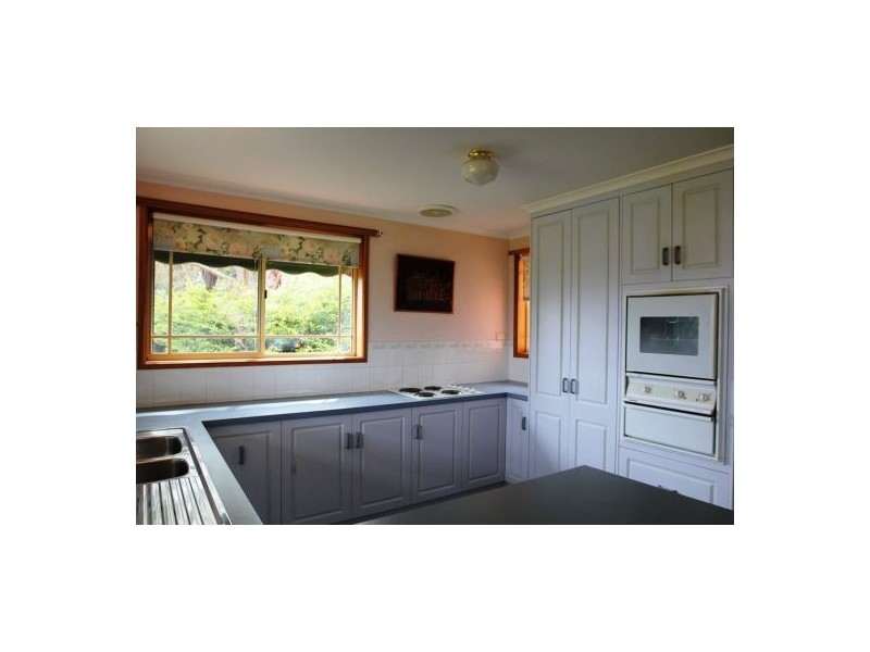 3-76 Begonia Street, Lindisfarne TAS 7015