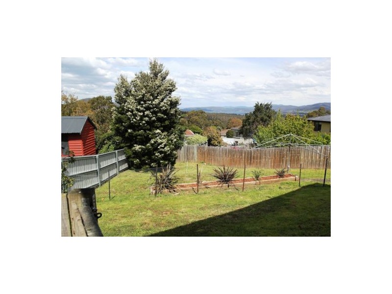 13 Pine Avenue, Kingston TAS 7050