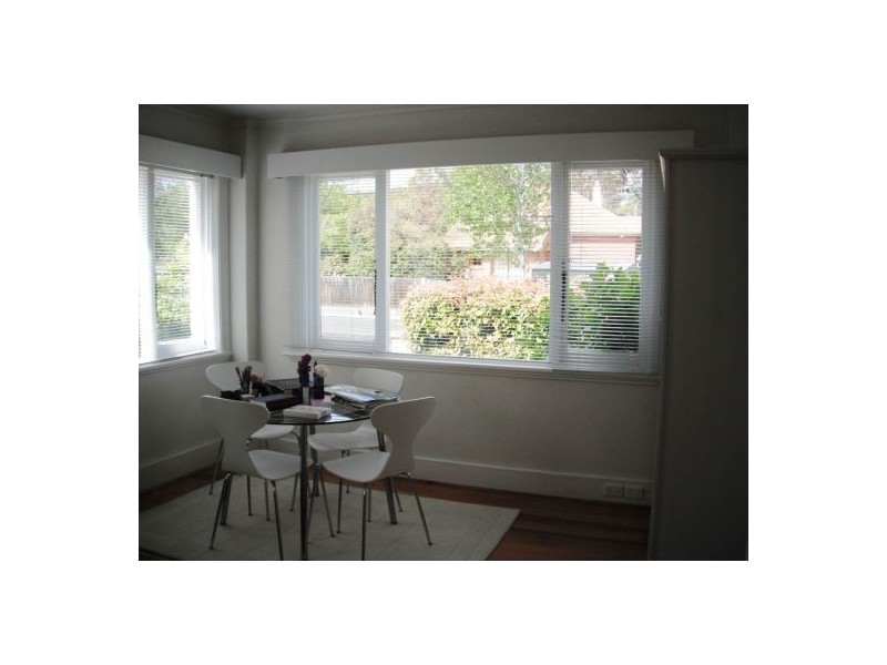 4 Elma Road, Sandy Bay TAS 7005