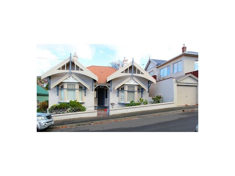 34 Commercial Rd, North Hobart TAS 7000