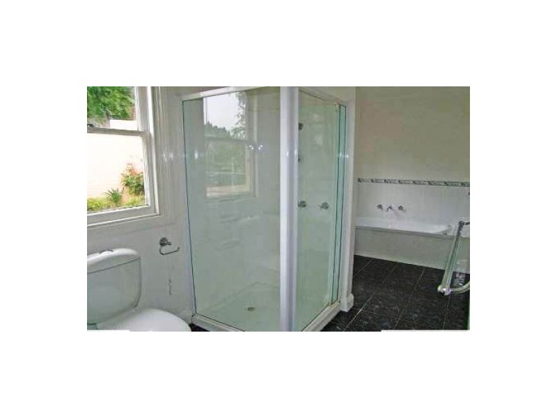 34 Commercial Rd, North Hobart TAS 7000