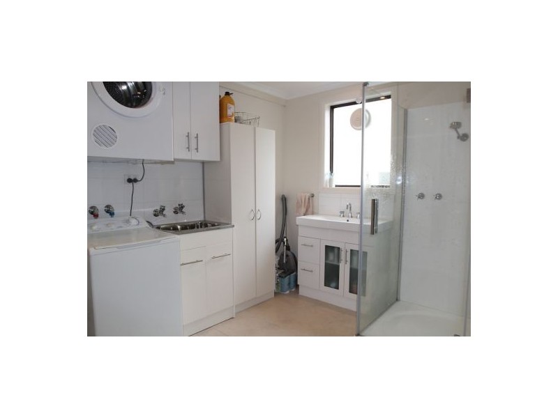 2/16 Weemala Court, Mount Nelson TAS 7007