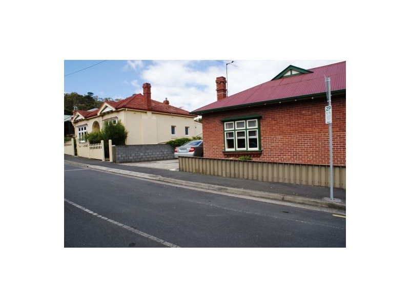 17 Letitia Street, North Hobart TAS 7000