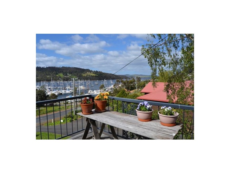 18 Ferry Road, Kettering TAS 7155