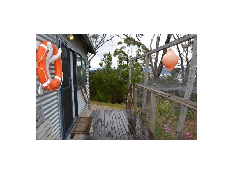 87 Bruny Island Main Road Dennes Point, Bruny Island TAS 7150