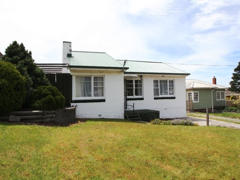 46 Hilton Road, Claremont TAS 7011