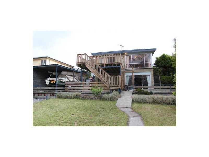 6 Birch Road, Lutana TAS 7009