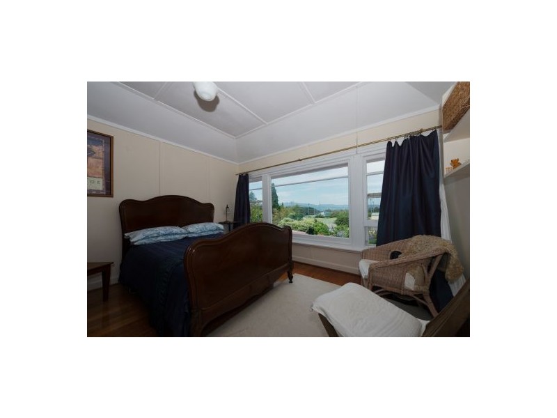 55 Bay Road, New Town TAS 7008