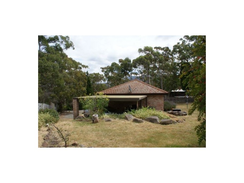 18 Lalwinya Road, Mount Nelson TAS 7007