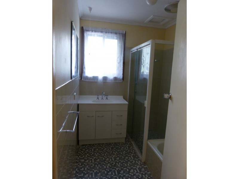 4 Daw Street, Mount Barker SA 5251