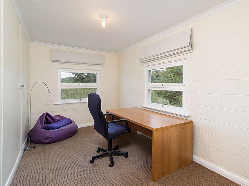 14 Drivers Road, Summertown SA 5141