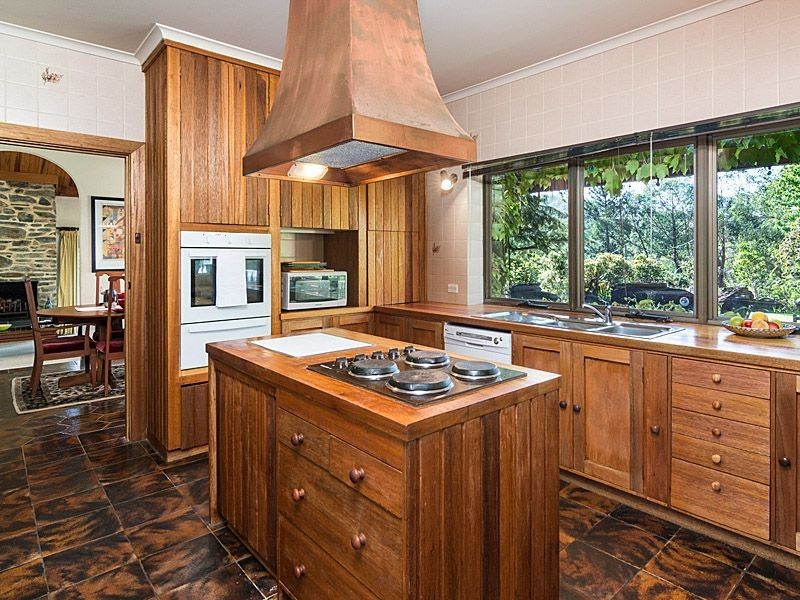 88 Rangeview Drive, Carey Gully SA 5144